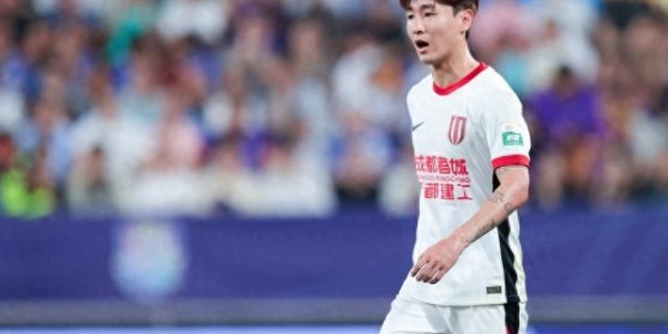 韦世豪生涯第二次中超赛季进球上双，第一次是2019年的11球