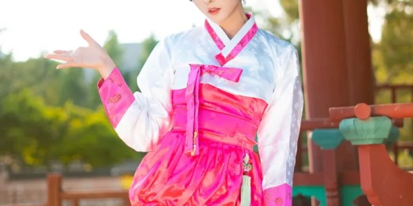 阿狸cos：这就是高丽风情九尾妖狐，你懂吗