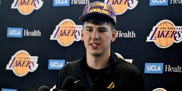 mk体育平台-美媒设想三方交易：湖人得维金斯辅佐詹东 八村塁&amp;amp;amp;克内克特赴热火