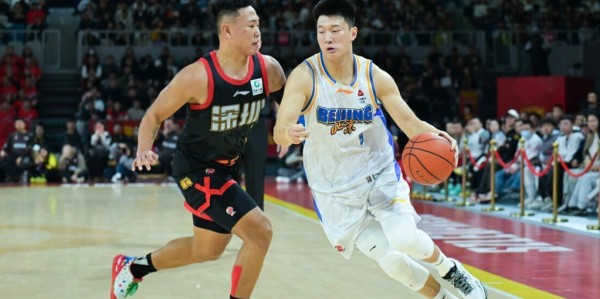 mk体育官方网站-15分30分39分！一夜3门惨案，黑马再爆大冷，让积分榜彻底乱套