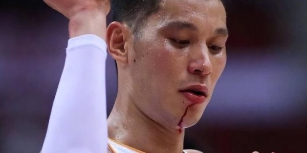 经纪人和杨毅同时爆料！林书豪在CBA遭国内球员恐吓，再突破就被废掉