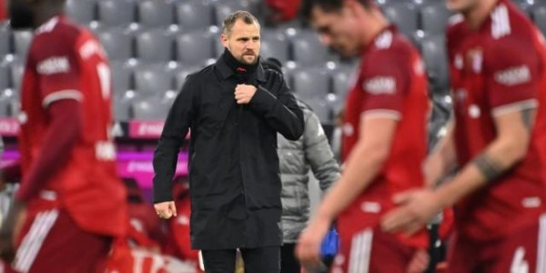 mk体育平台-最好的科芒功抵过，拜仁只踢半场好球就抛离了6分